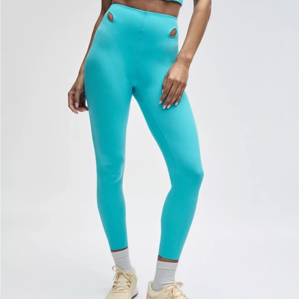Lululemon High Rise Cut Out Leggings